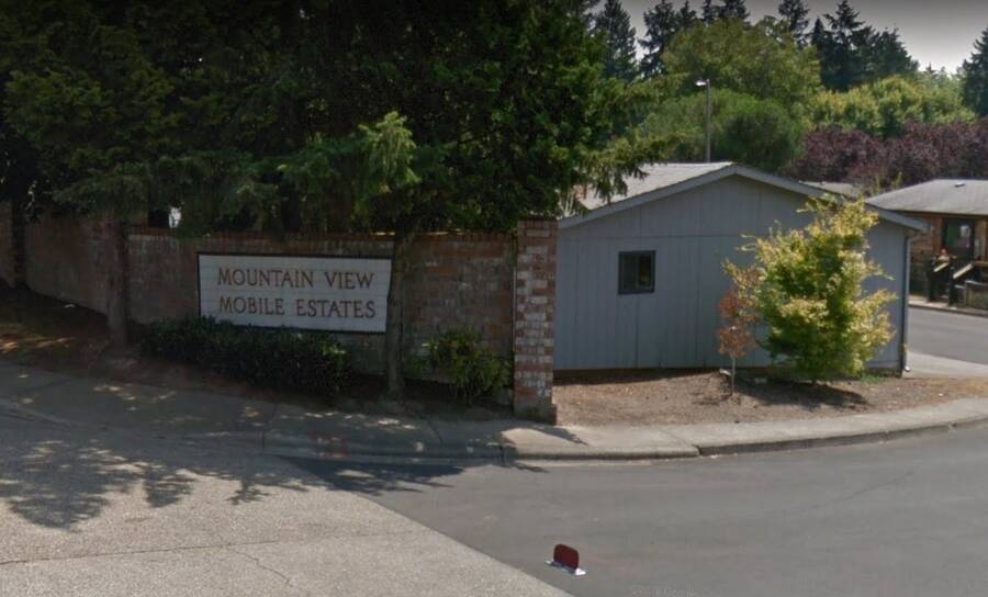 Brick entrance sign on Beef Bend Road